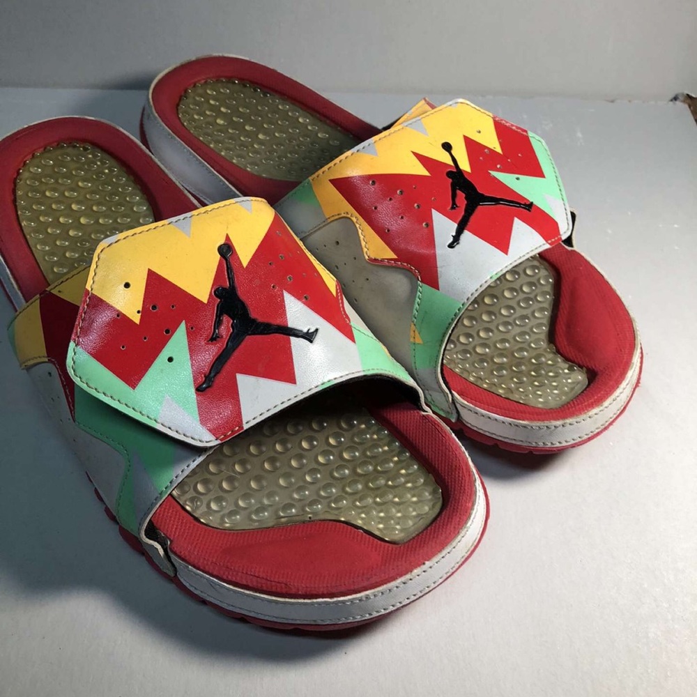 Rare Jordan Men’s Hydro VII Hare Jordan’s Slides